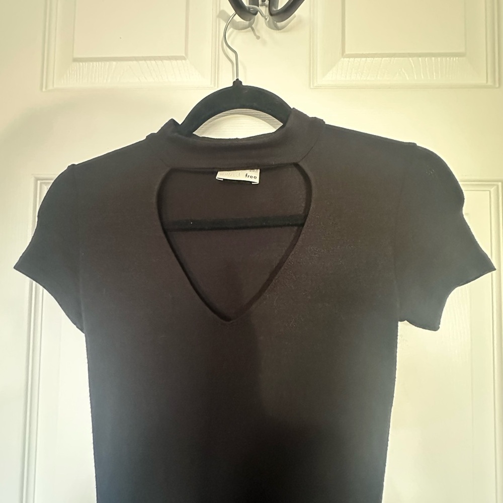⚡️2/$25⚡️Wilfred Aritzia Lightweight Black Robillard Mini Dress Choker V neck XS - Picture 7 of 8